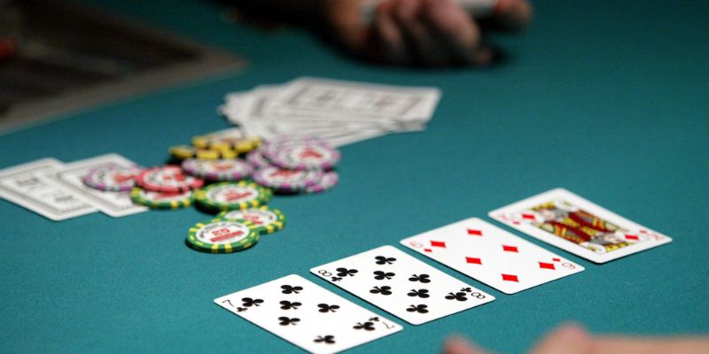 Luật chơi của Poker Bull không quá phức tạp.